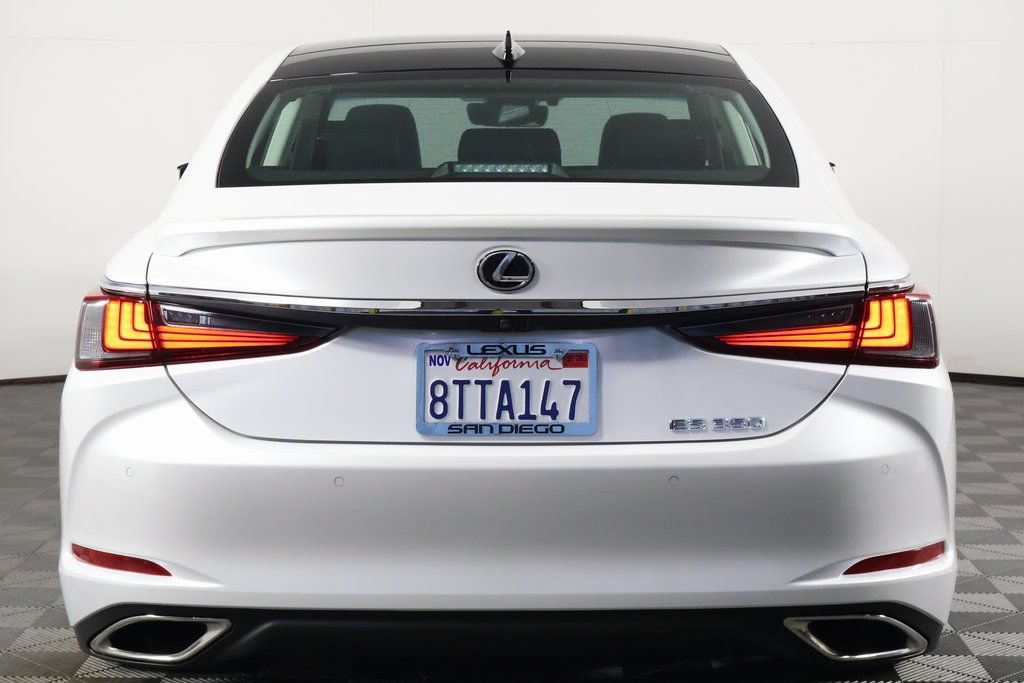 Certified 2021 Lexus ES 350 w/ Accessory Package FWD image 5