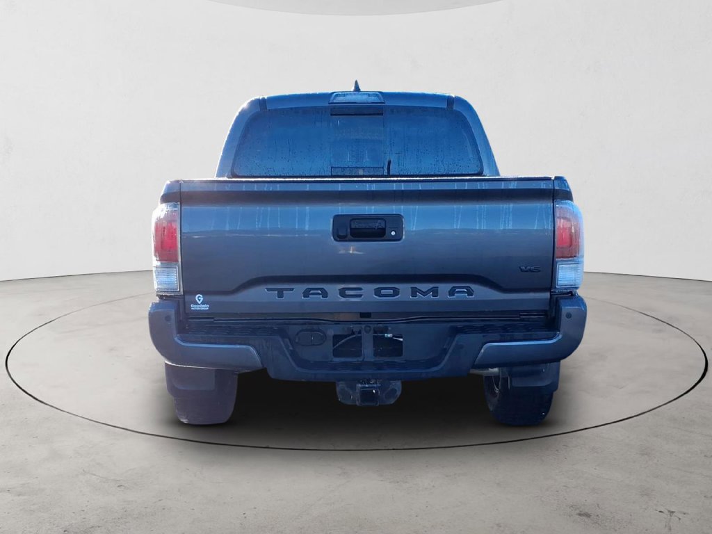 Used 2020 Toyota Tacoma TRD Off-Road w/ Technology Package AWD/4WD image 6