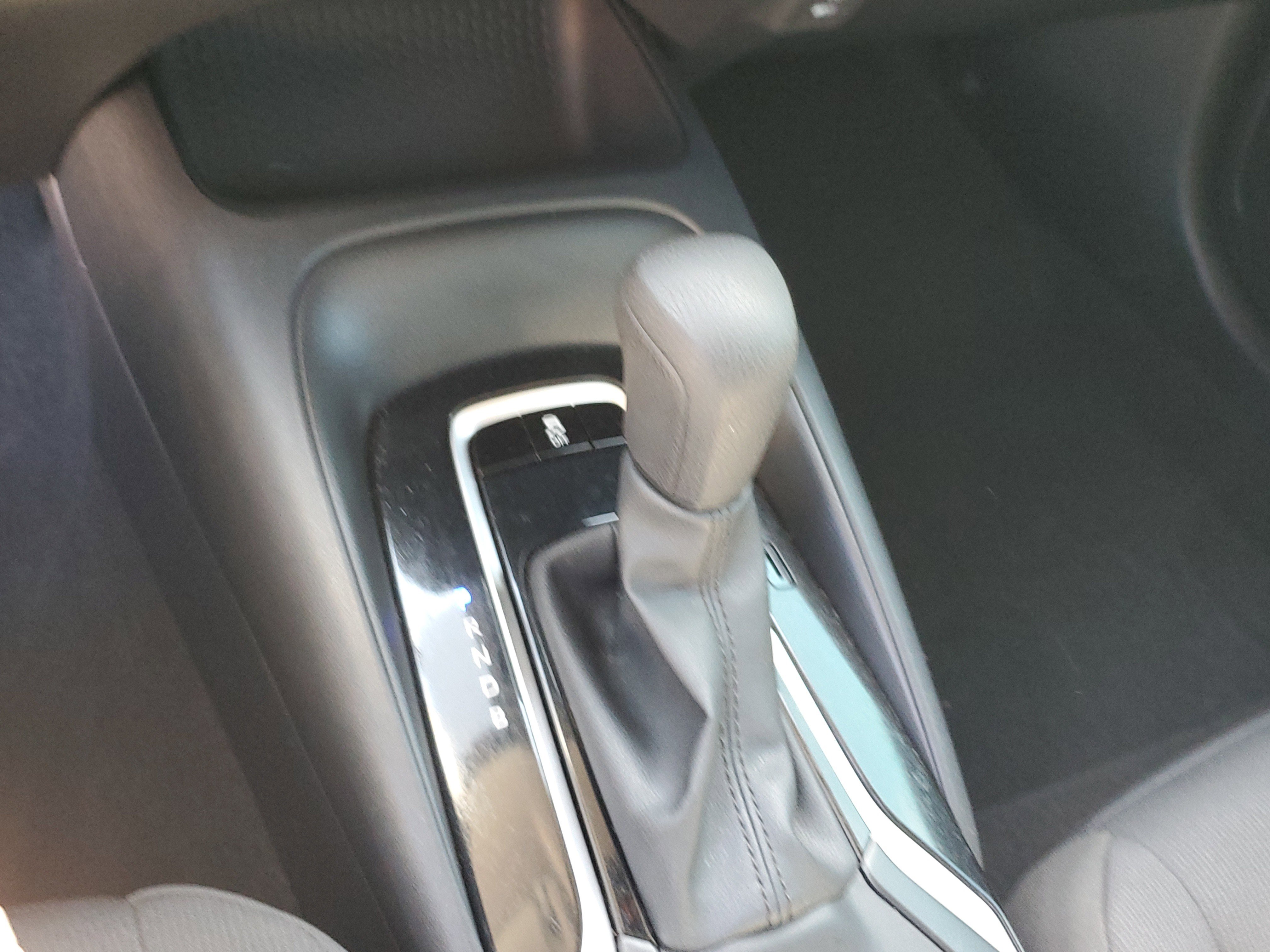 Used 2024 Toyota Corolla LE FWD image 17