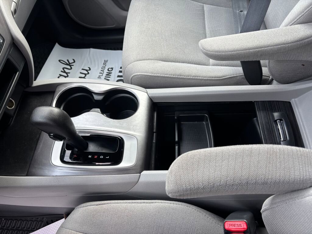 Used 2016 Honda Pilot LX image 16