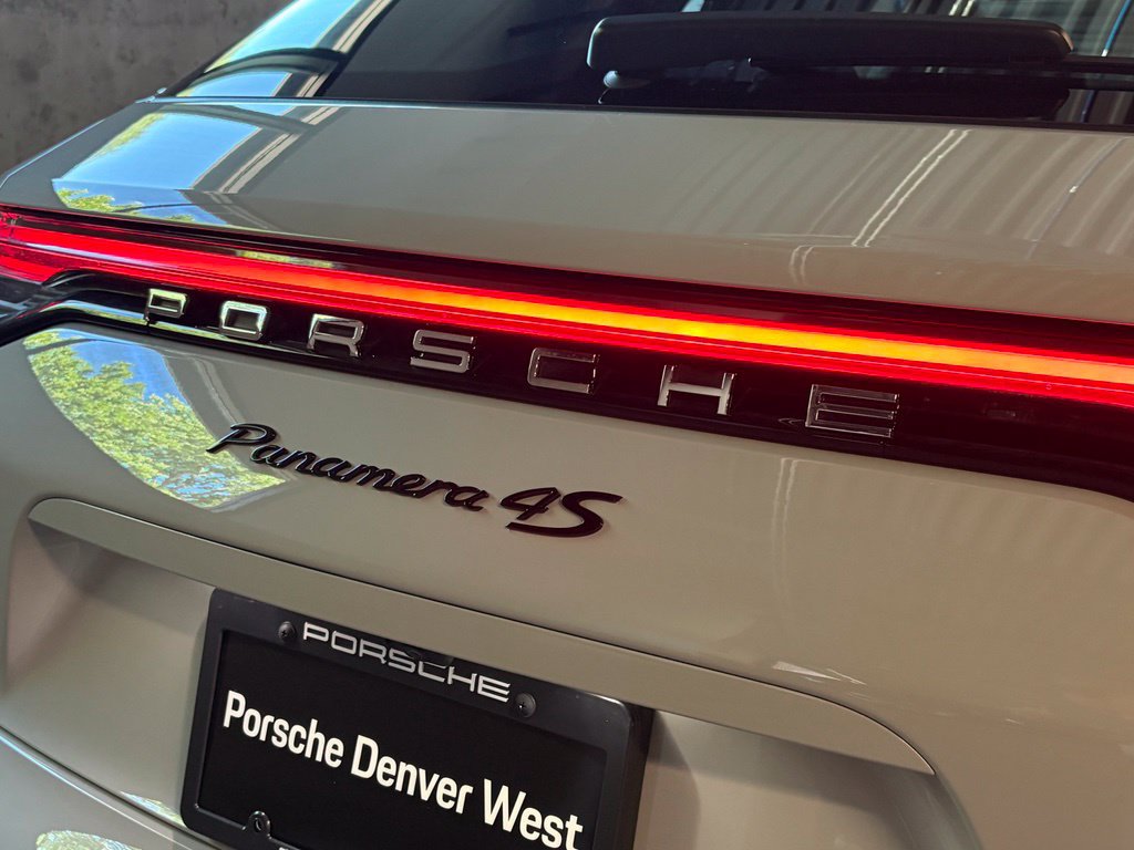 Used 2023 Porsche Panamera 4S AWD/4WD image 13
