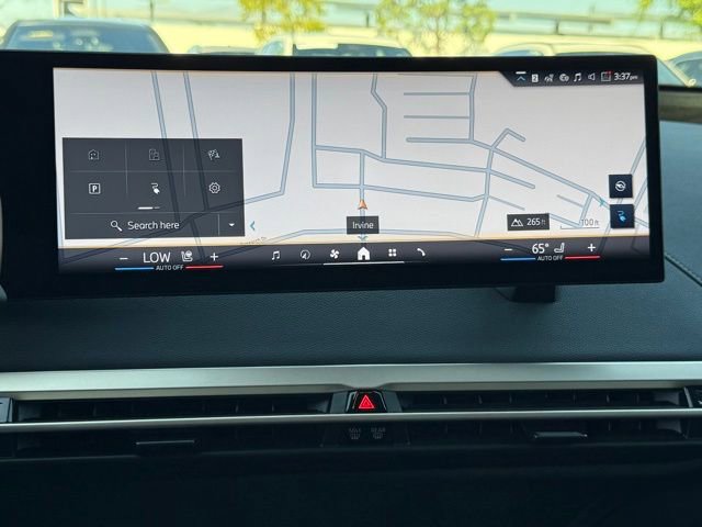 Used 2026 BMW iX xDrive60 image 30