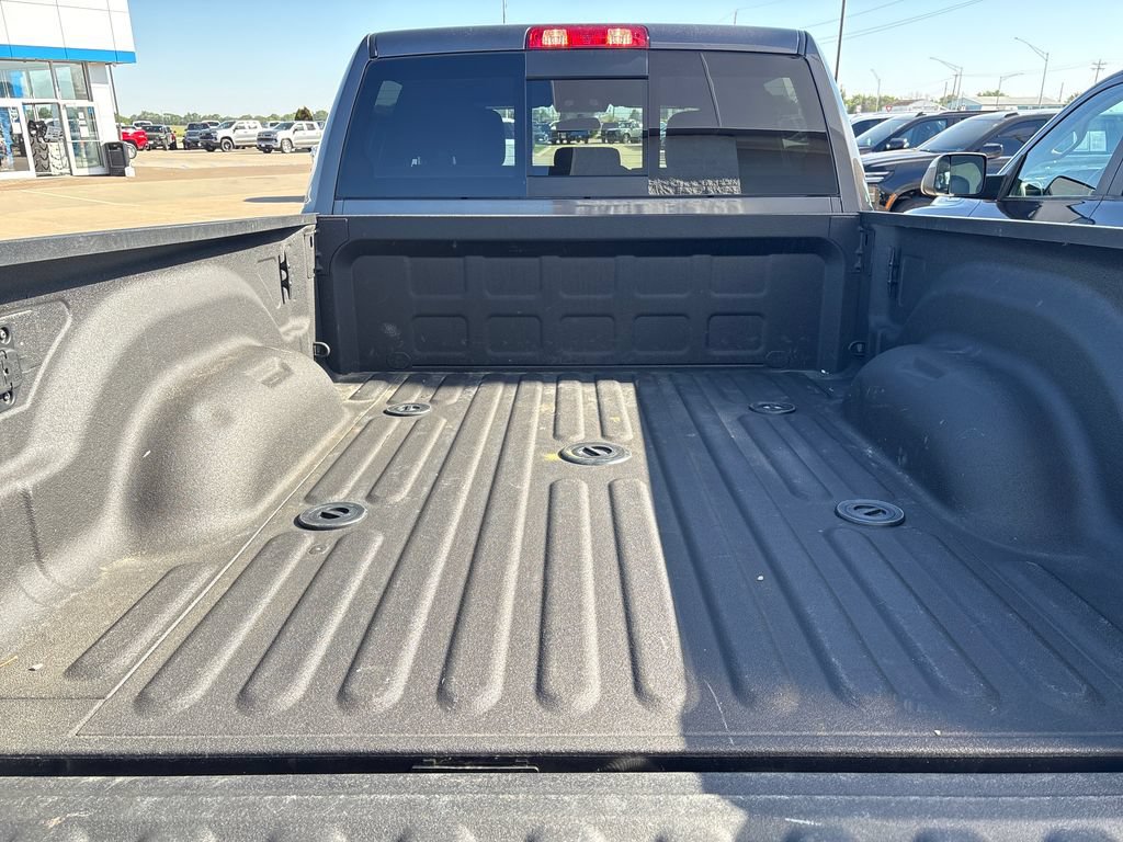 Used 2024 RAM 2500 Tradesman w/ Chrome Appearance Group AWD/4WD image 33