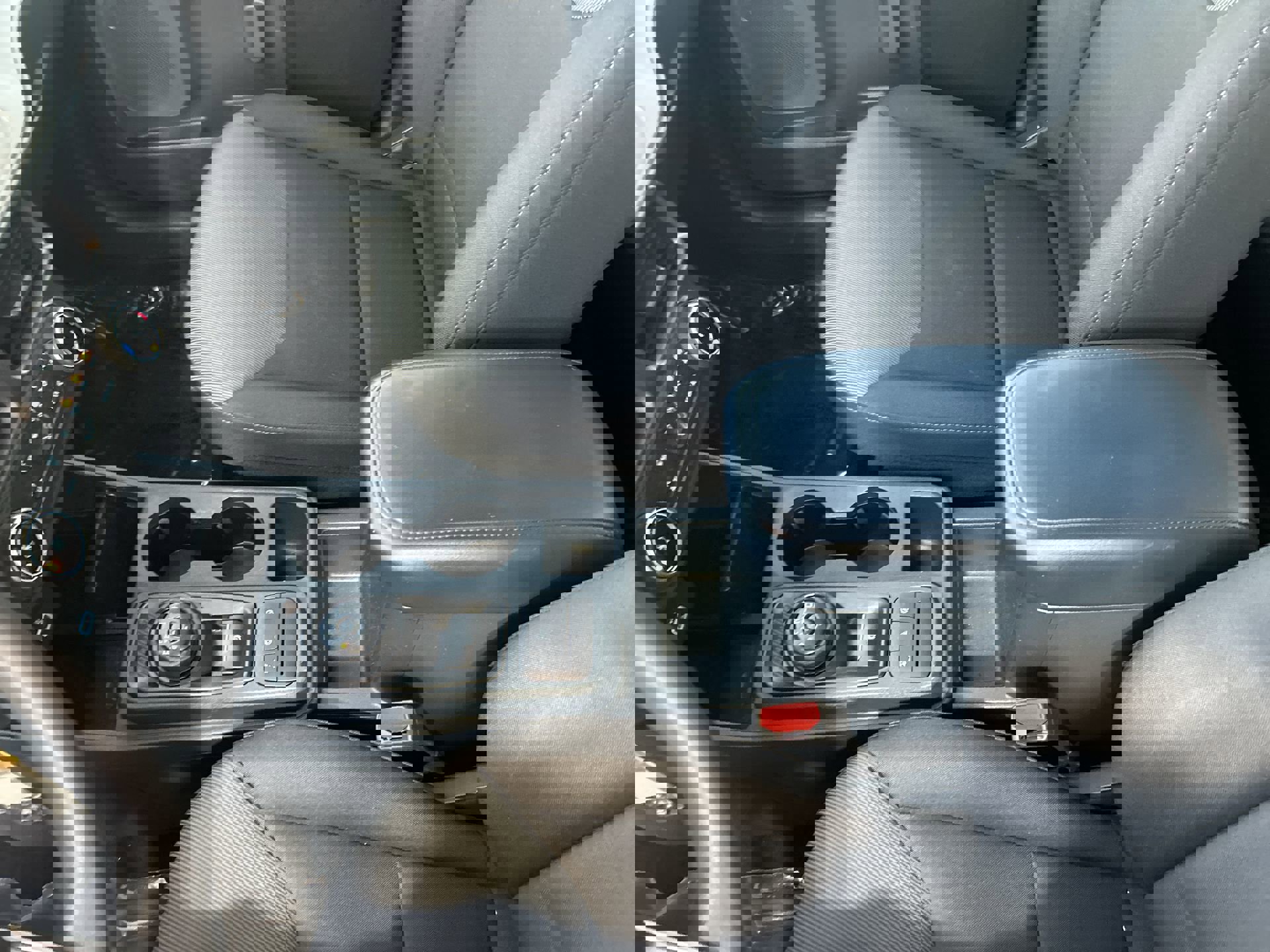 Used 2022 Ford Maverick XL image 22