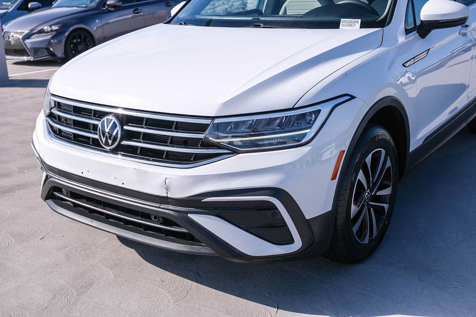 Used 2022 Volkswagen Tiguan S FWD image 11