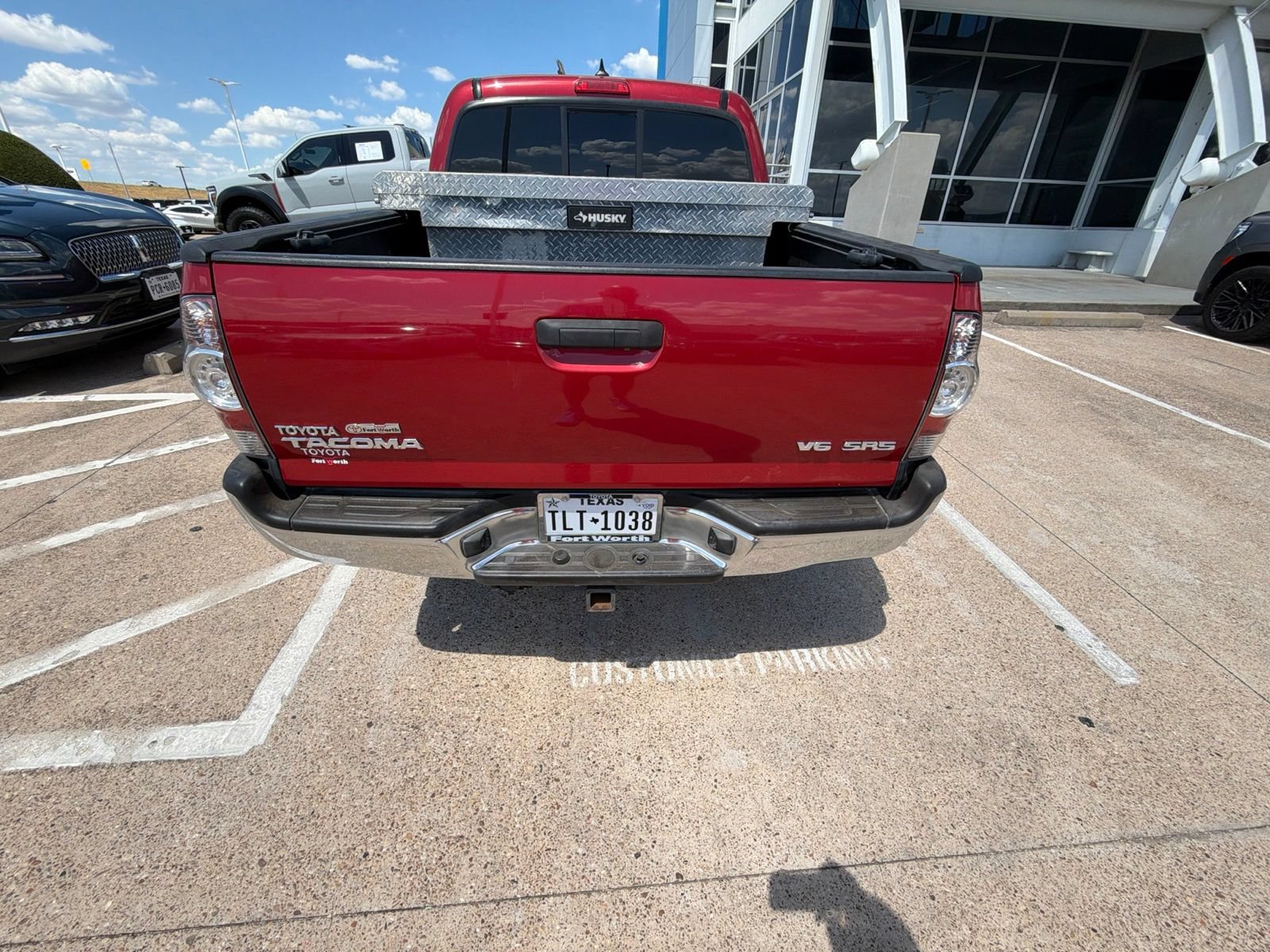 Used 2015 Toyota Tacoma 4x4 Double Cab w/ SR5 Package image 7