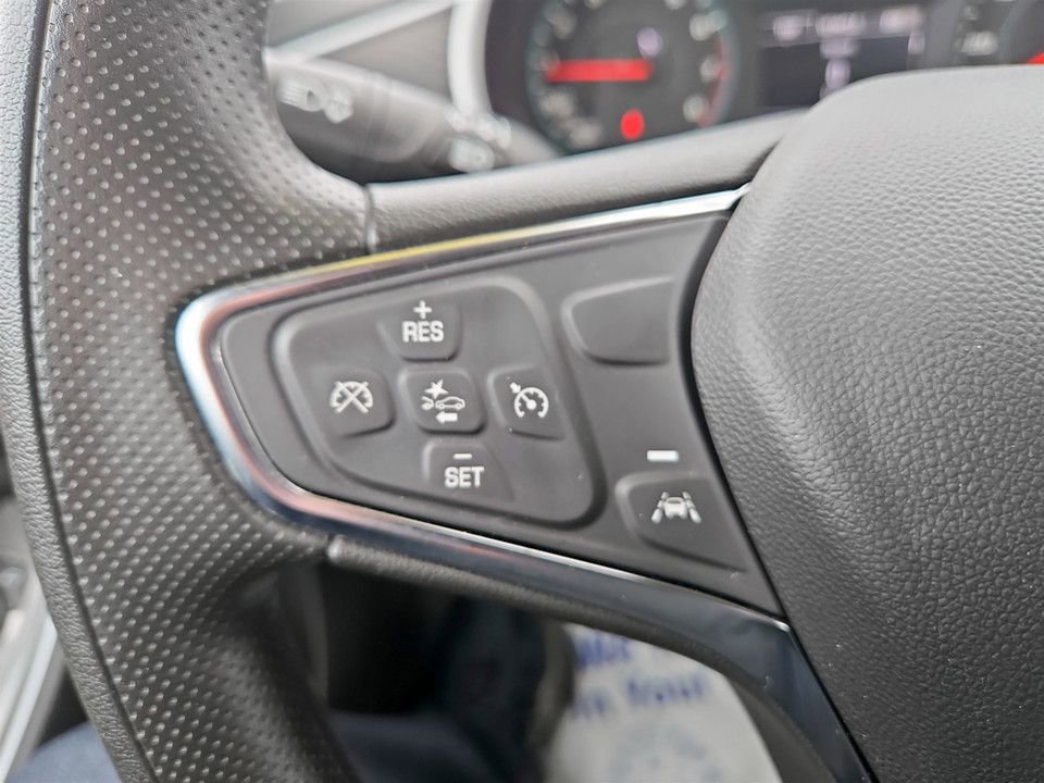 Used 2024 Chevrolet Malibu LT image 18