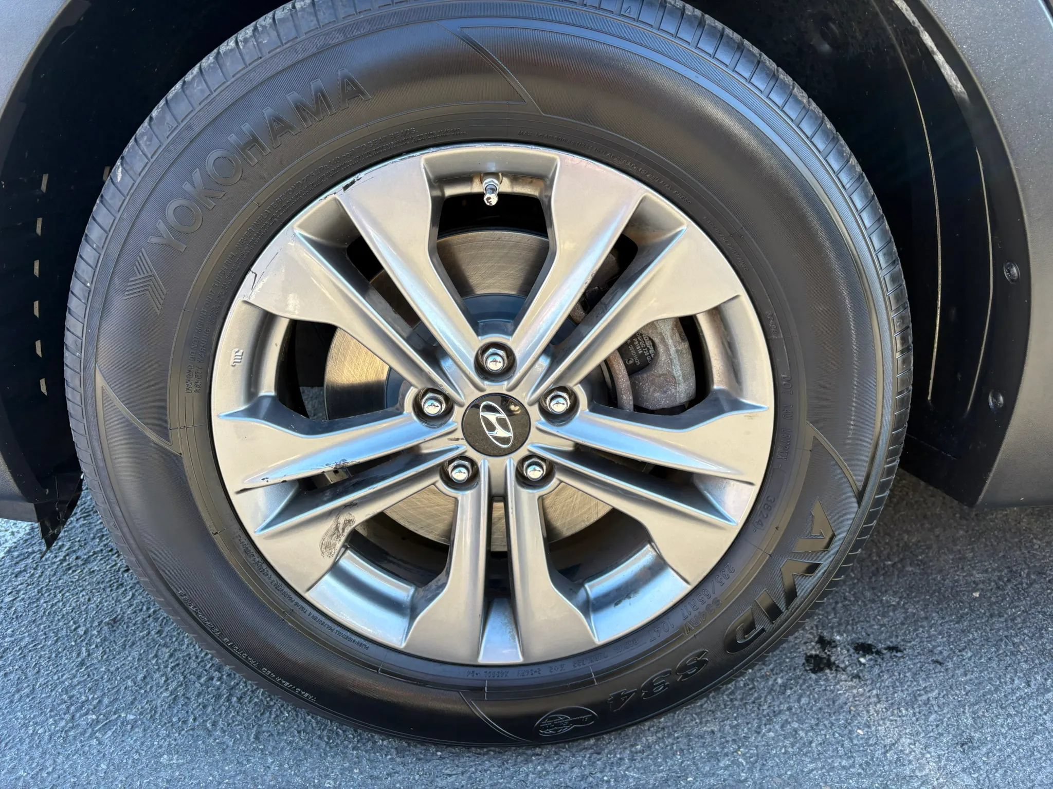 Used 2016 Hyundai Santa Fe Sport w/ Option Group 02 AWD/4WD image 28