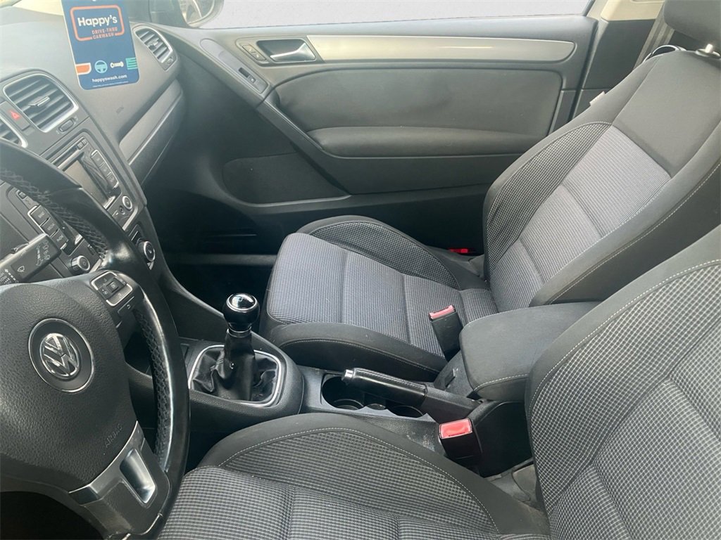 Used 2012 Volkswagen Golf TDI image 4