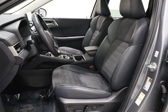 Used 2022 Mitsubishi Outlander SE AWD/4WD image 11