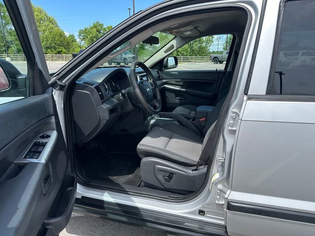 Used 2008 Jeep Grand Cherokee Laredo RWD image 11