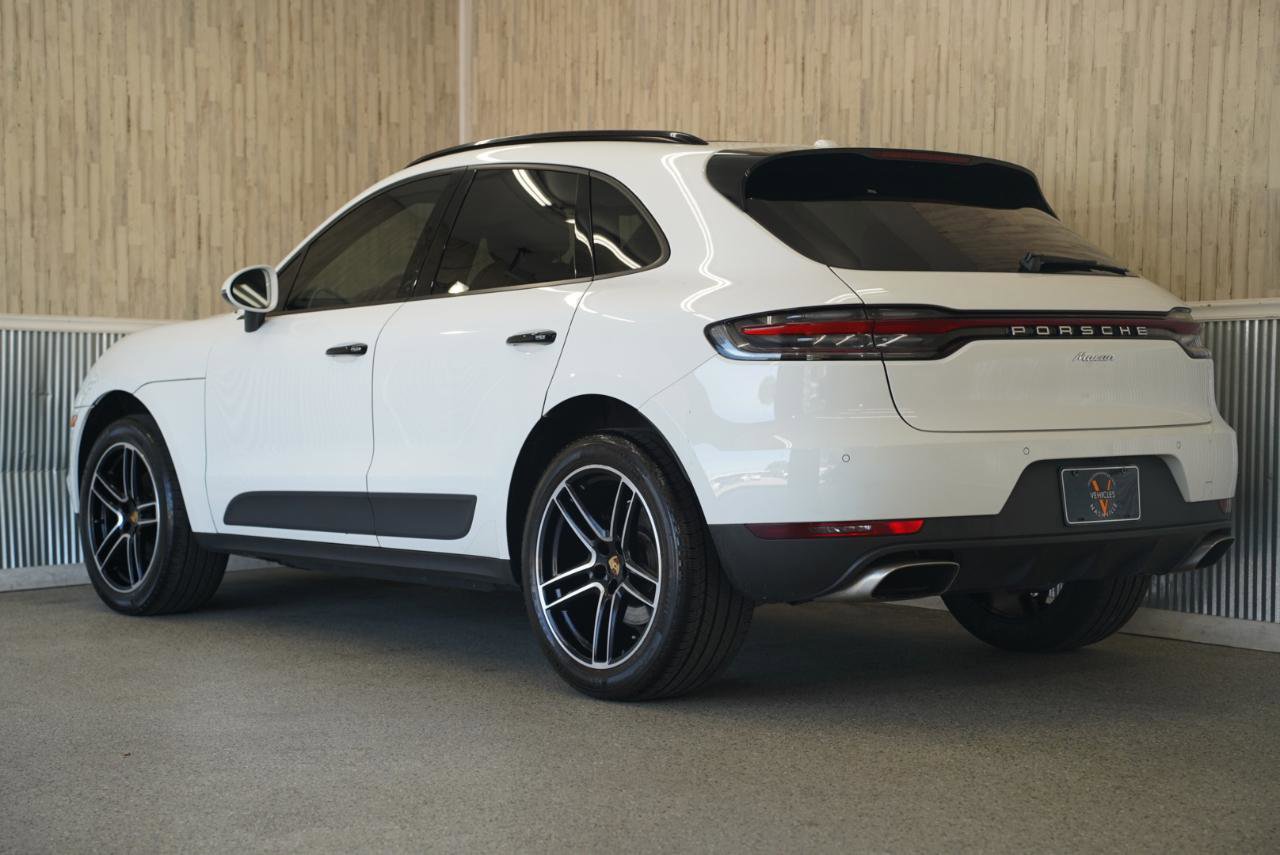 Used 2020 Porsche Macan AWD/4WD image 7