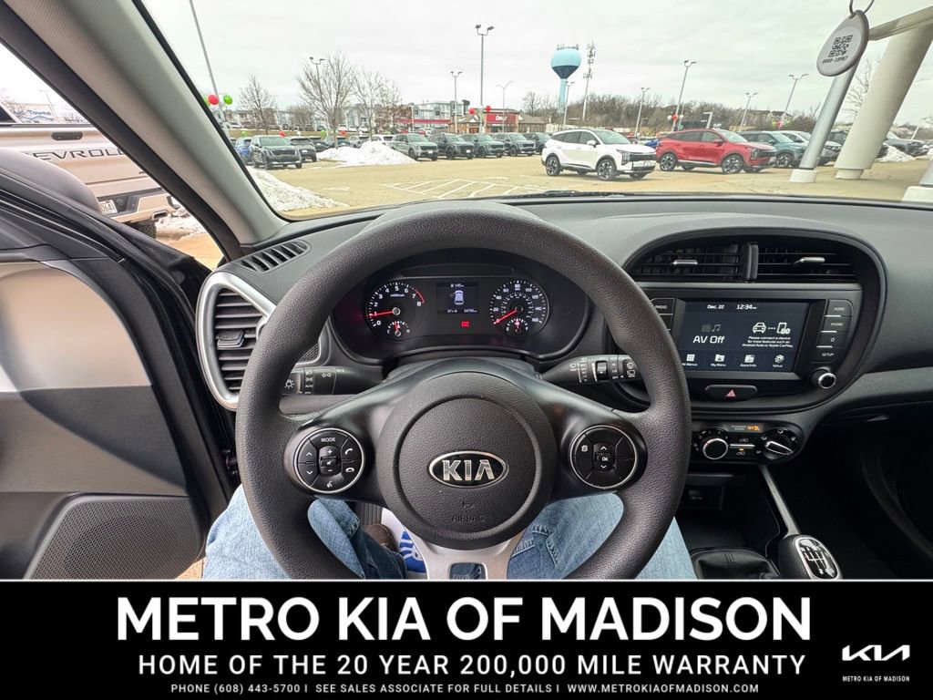 Used 2021 Kia Soul LX image 15