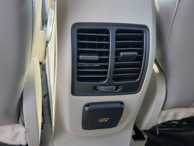 Used 2014 Ford C-MAX SE FWD image 14