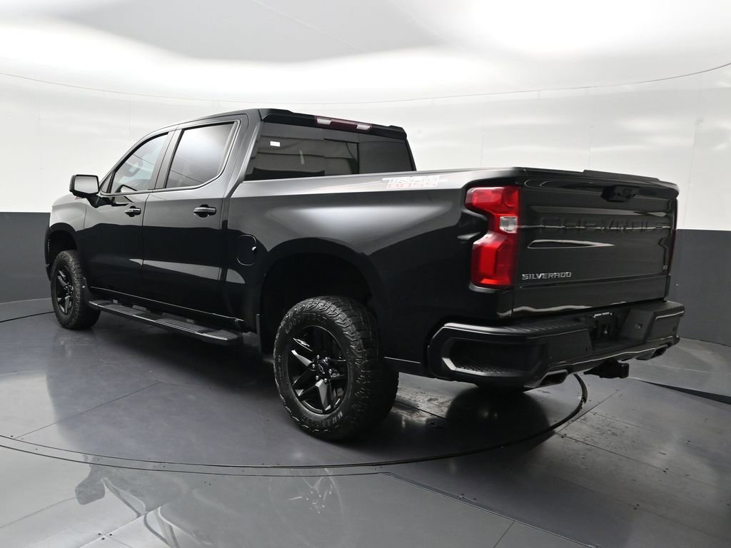 Used 2023 Chevrolet Silverado 1500 LT Trail Boss w/ LT Trail Boss Premium Package AWD/4WD image 3