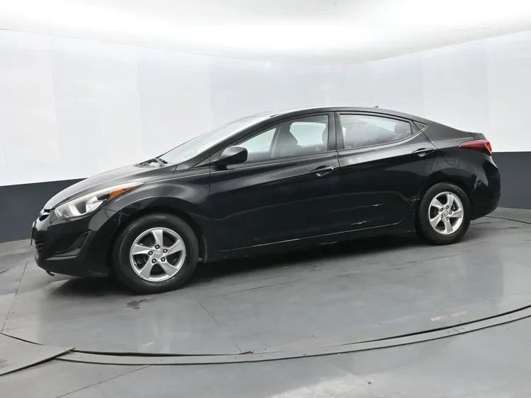 Used 2014 Hyundai Elantra SE FWD image 5