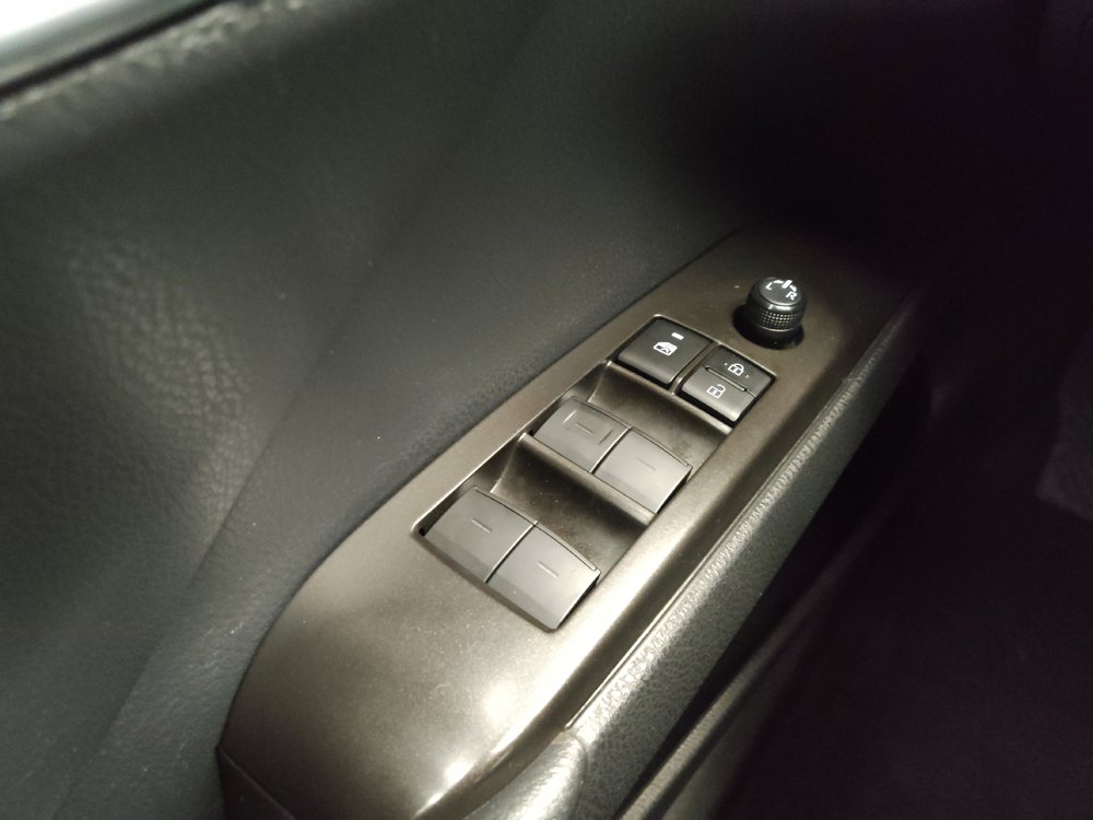 Used 2023 Toyota Camry LE FWD image 27