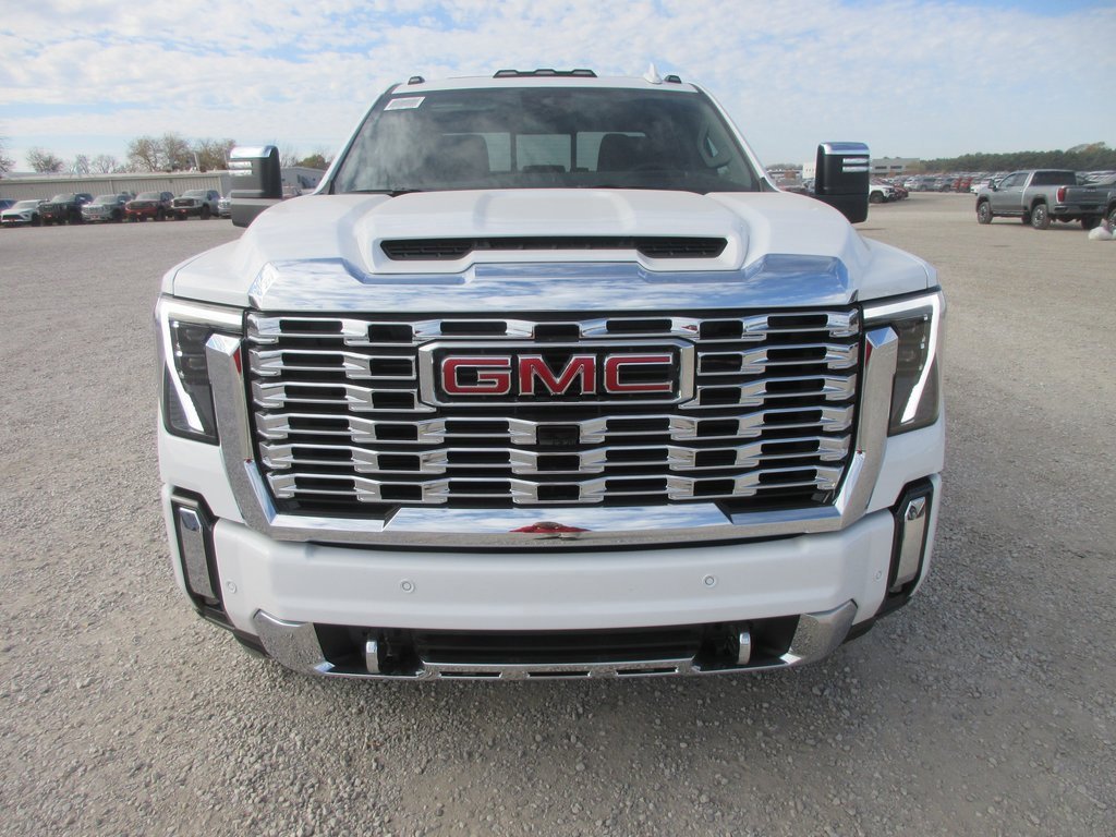 New 2026 GMC Sierra 2500 Denali w/ Denali Reserve Package image 12