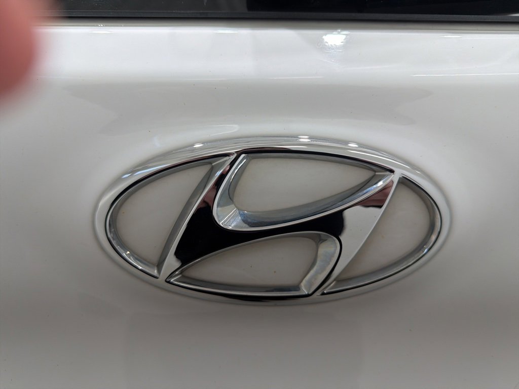 Used 2022 Hyundai Kona SE image 29
