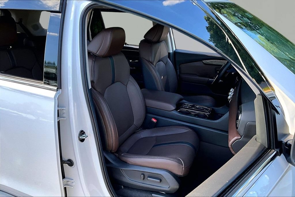 Certified 2024 Honda Pilot Elite image 21