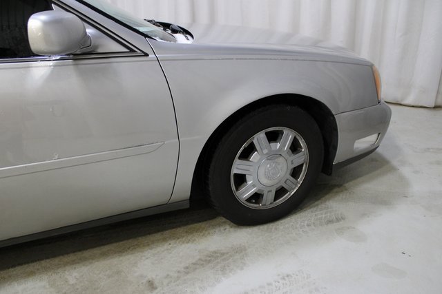 Used 2005 Cadillac De Ville w/ Limited Edition Package image 11