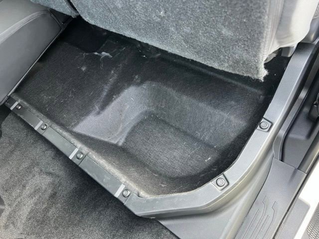 Certified 2024 Toyota Tacoma SR image 39