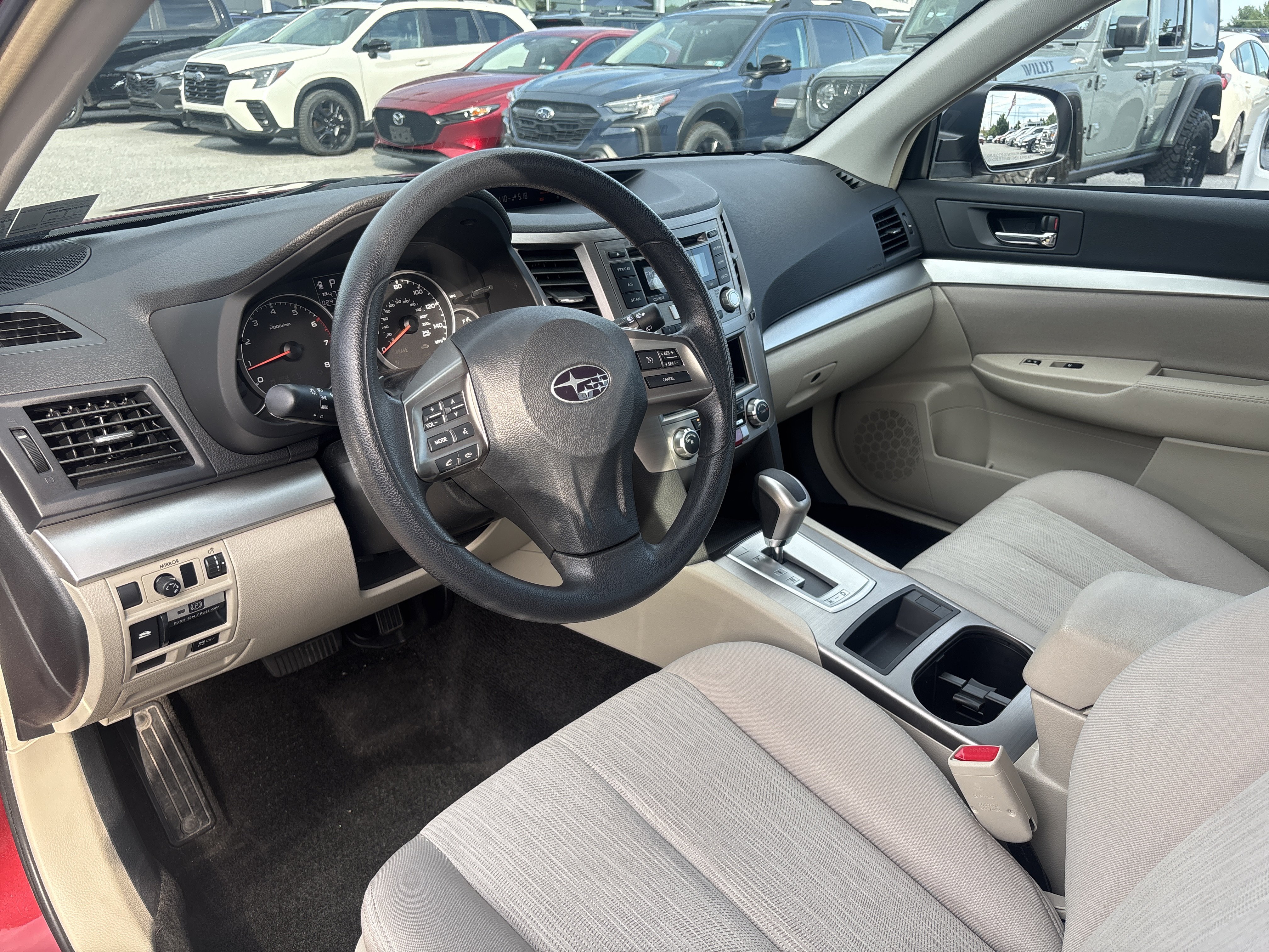 Used 2013 Subaru Outback 2.5i AWD/4WD image 7