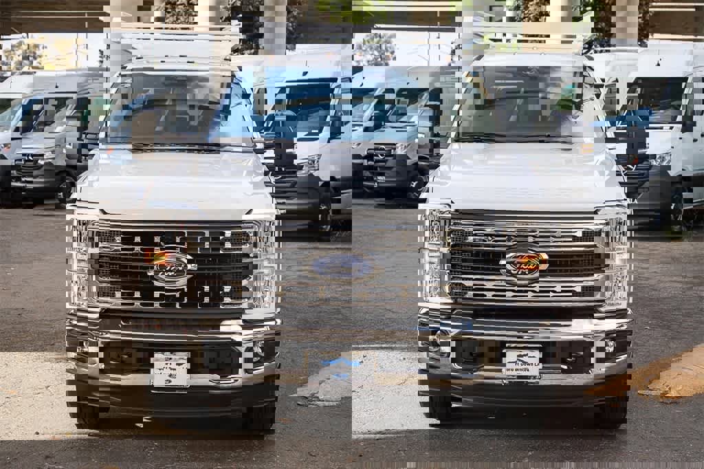New 2026 Ford F350 XL w/ XL Chrome Package image 2