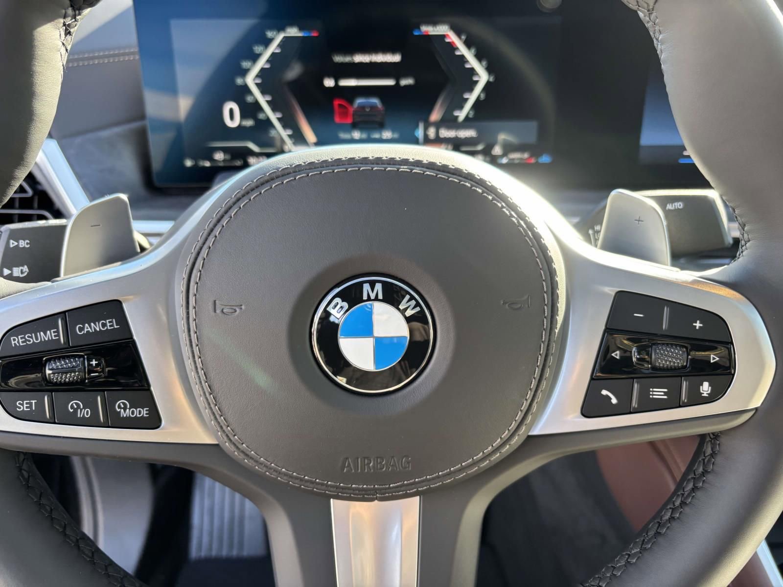 New 2026 BMW X6 xDrive40i w/ Climate Comfort Package image 16