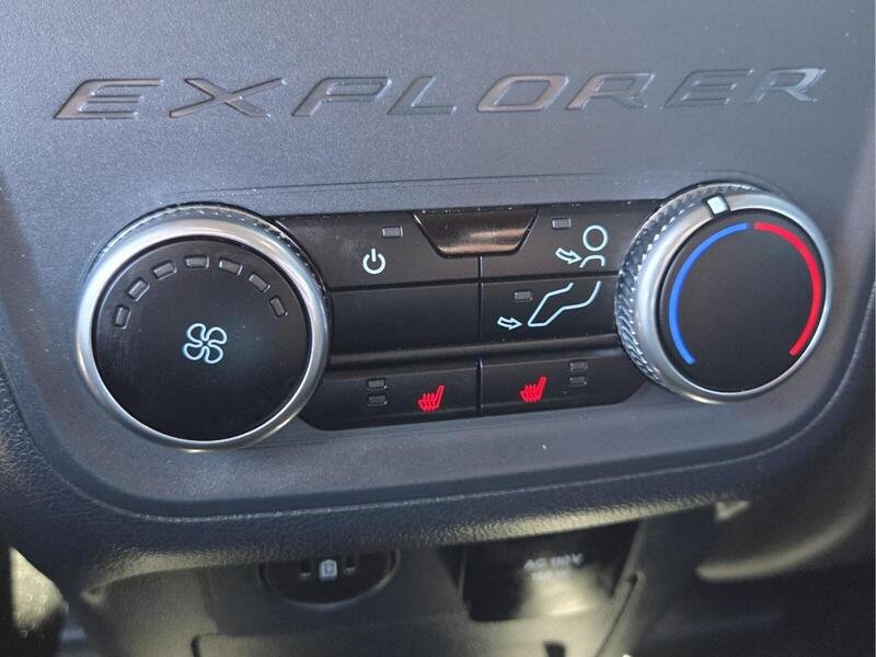 Used 2026 Ford Explorer ST AWD/4WD image 14