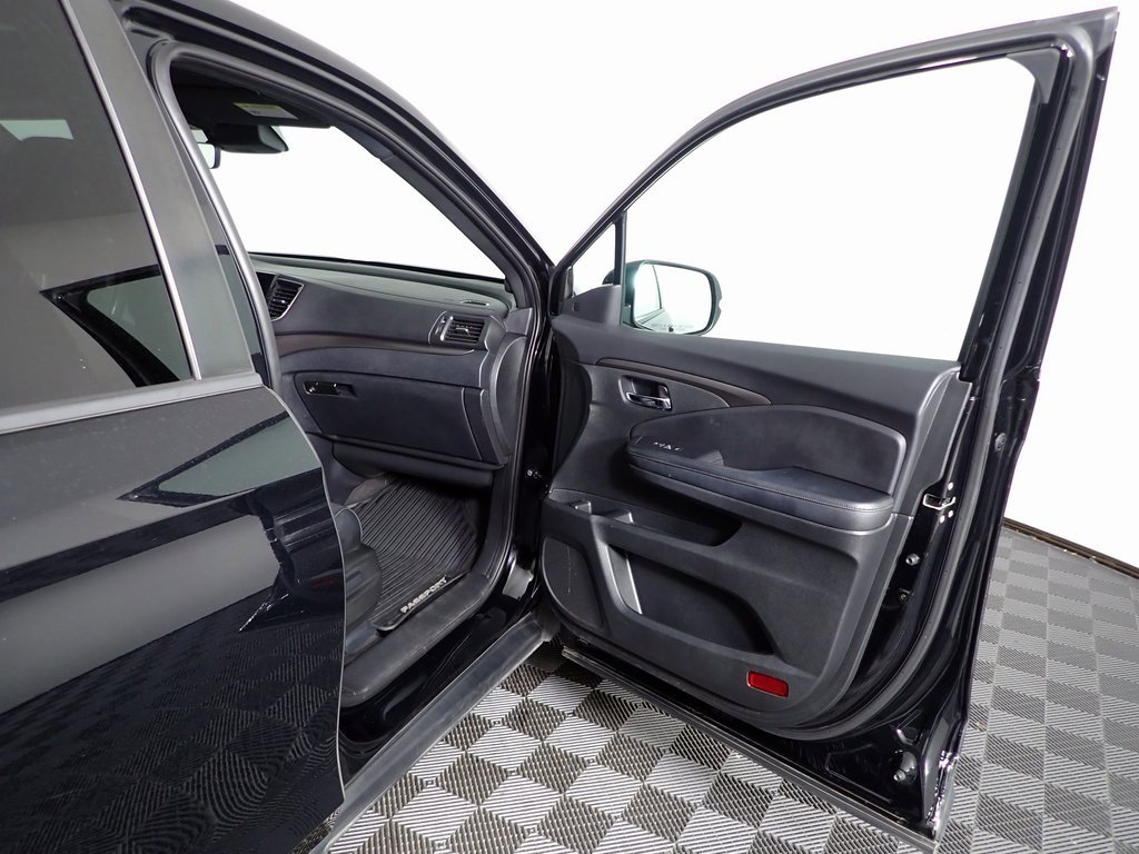 Used 2019 Honda Passport EX-L image 34