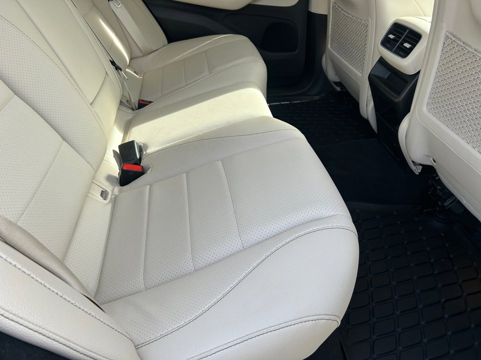 Used 2022 Mercedes-Benz GLE 350 4MATIC image 29