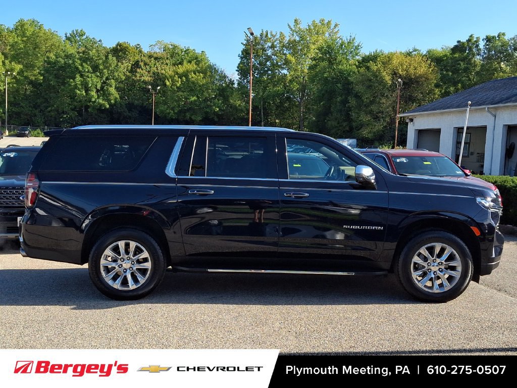 Certified 2024 Chevrolet Suburban Premier AWD/4WD image 8