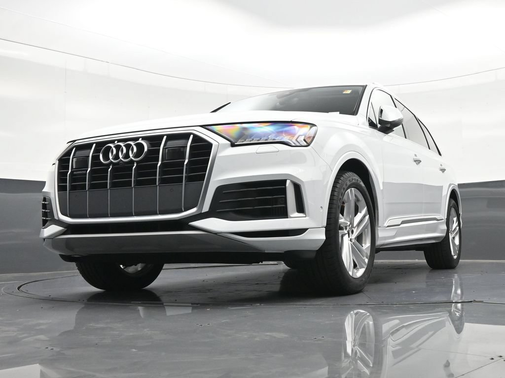 Used 2023 Audi Q7 3.0T Prestige AWD/4WD image 30