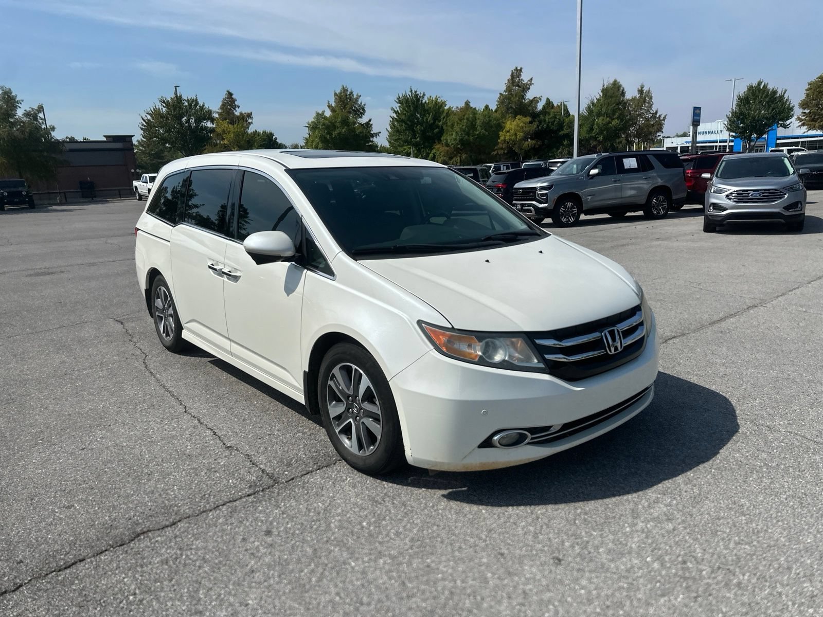 Used 2016 Honda Odyssey Touring image 3