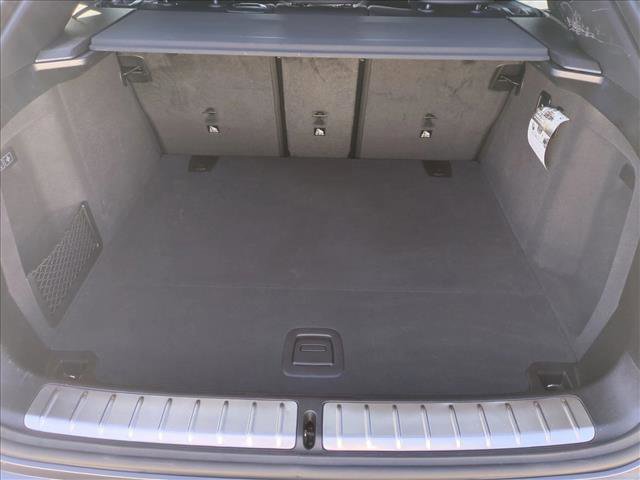 Certified 2025 BMW X4 xDrive30i w/ Premium Package image 6