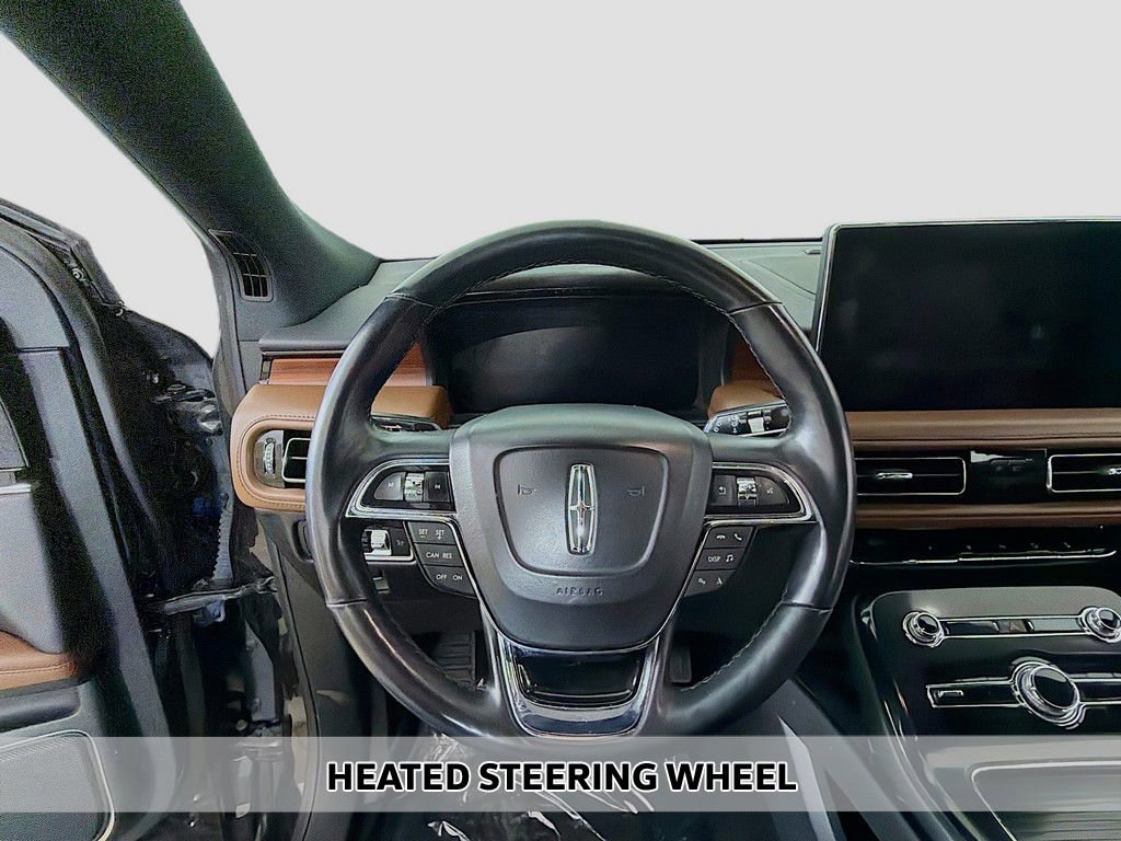 Used 2022 Lincoln Nautilus Reserve image 9