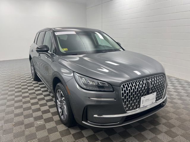 Certified 2023 Lincoln Corsair AWD w/ Equipment Group 101A image 1