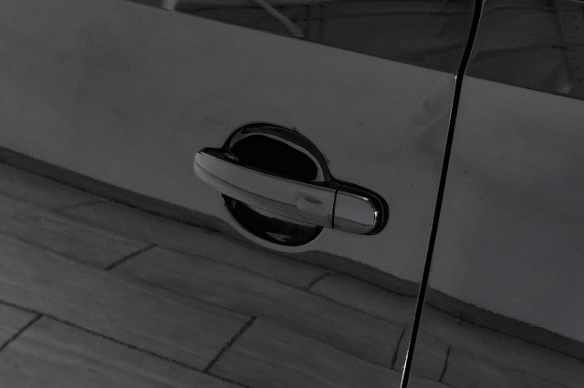 Used 2017 Volkswagen Beetle 1.8T SE image 32