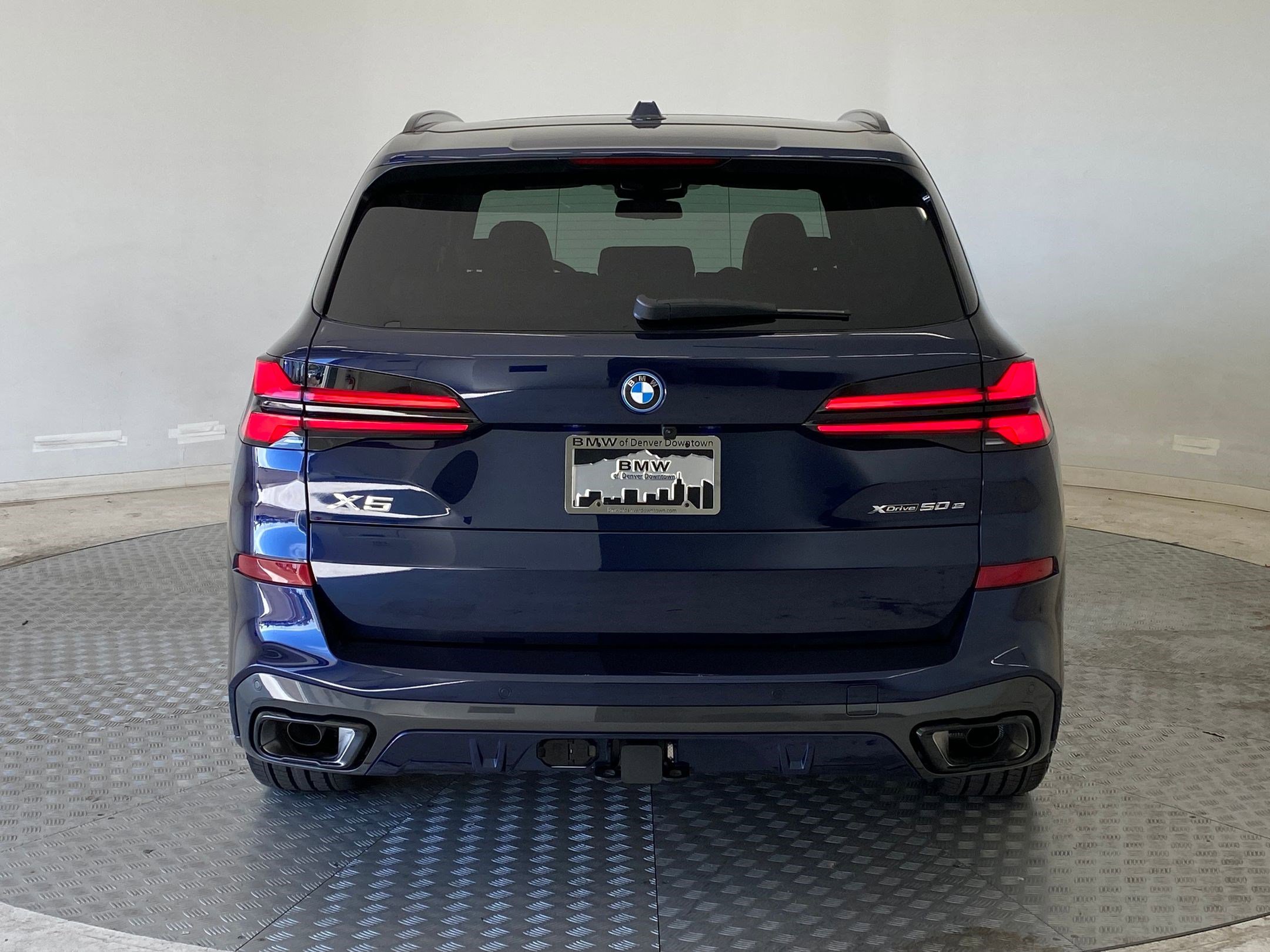 New 2026 BMW X5 xDrive50e w/ M Sport Package image 10