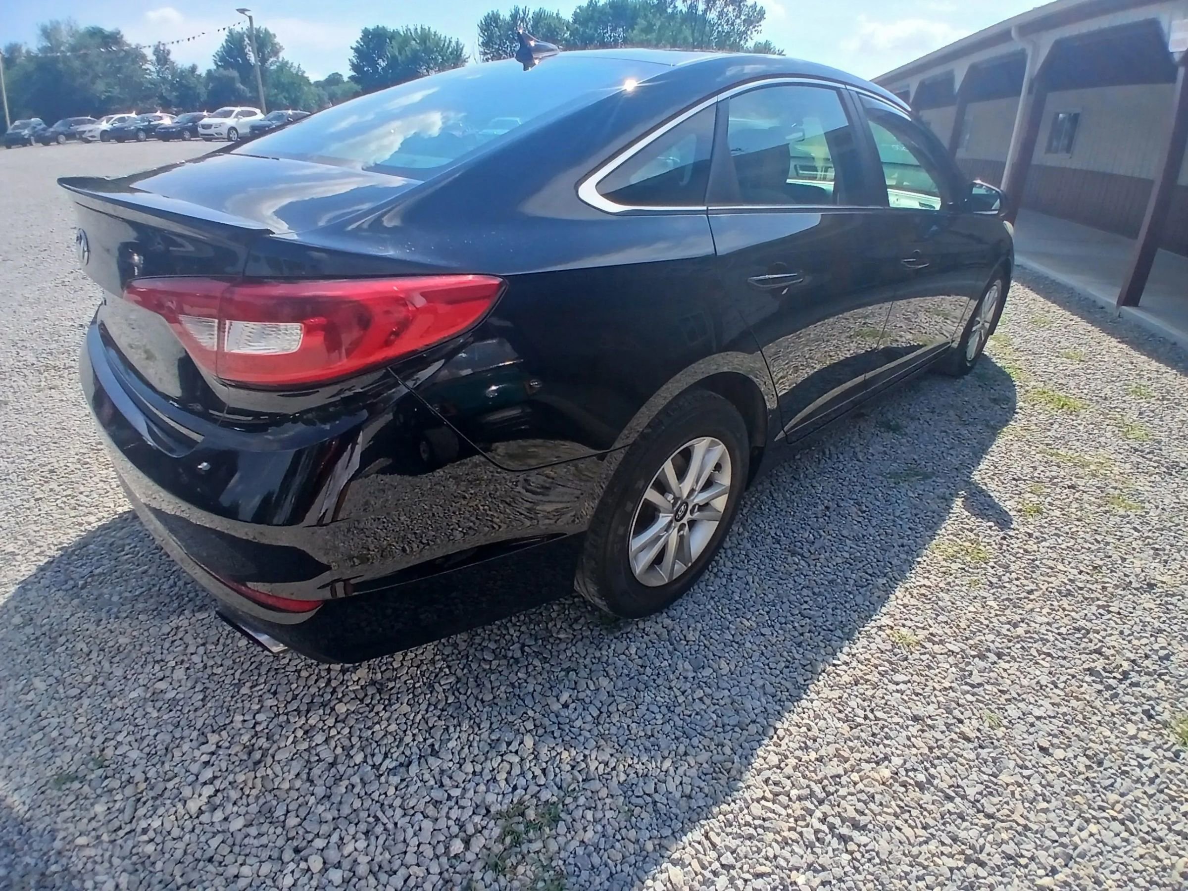 Used 2017 Hyundai Sonata SE image 4
