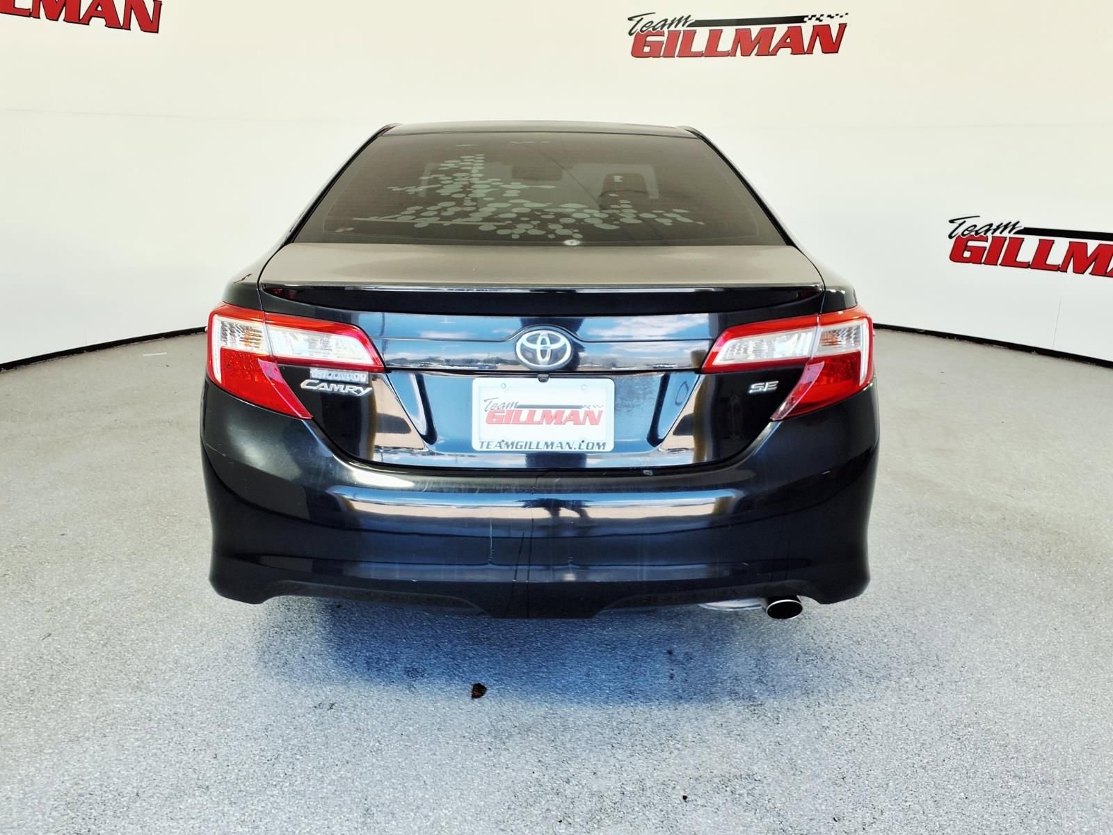 Used 2014 Toyota Camry SE FWD image 8