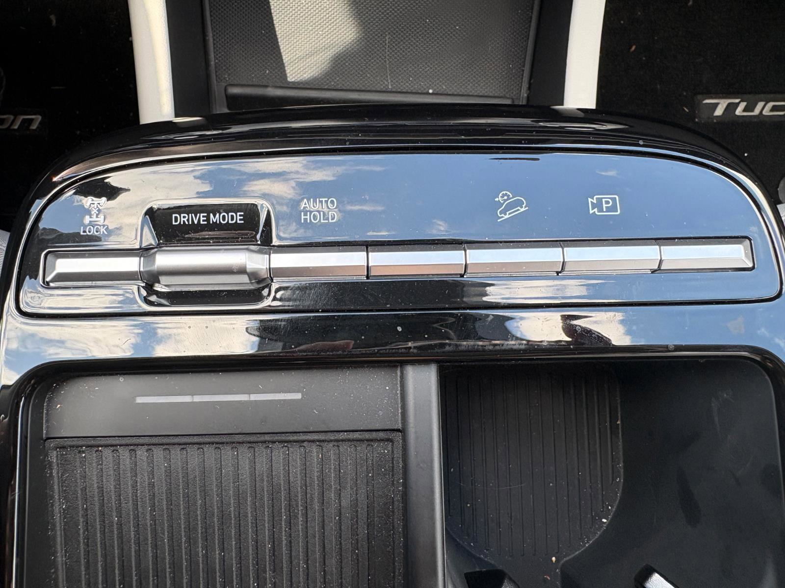 Used 2025 Hyundai Tucson Blue image 31