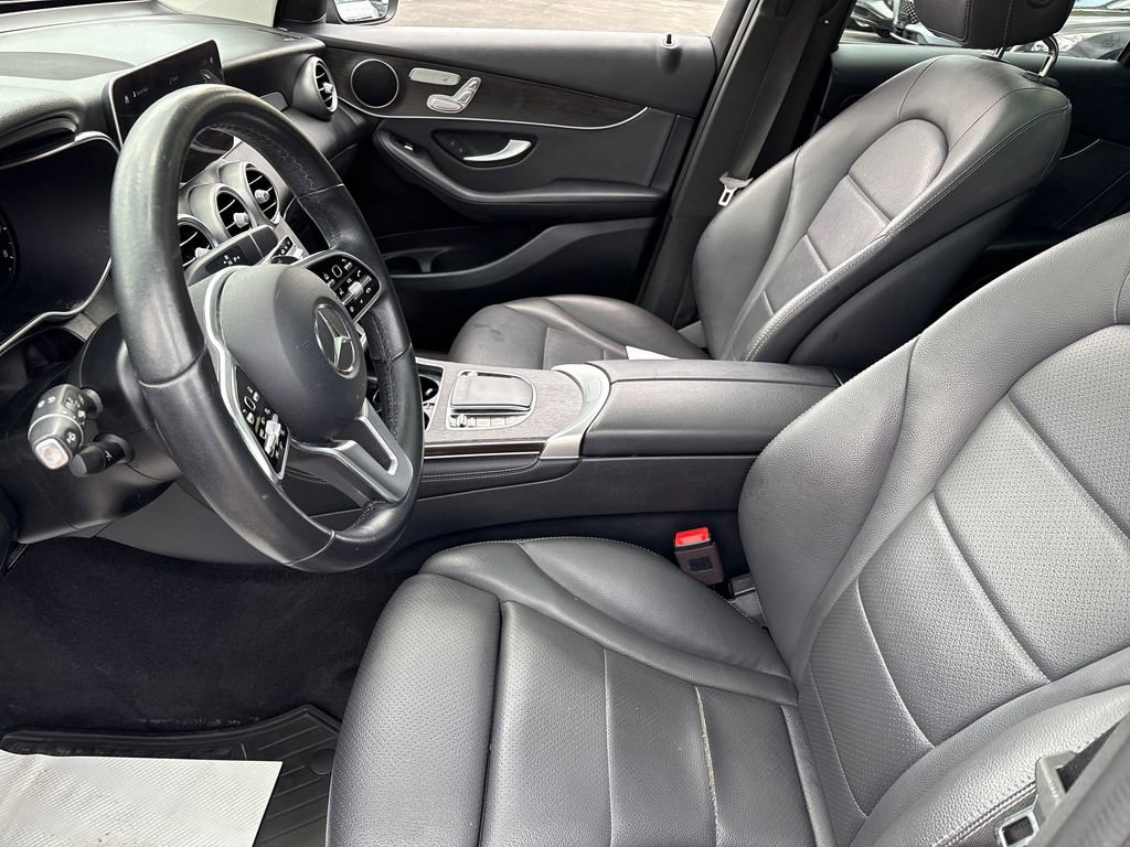 Used 2020 Mercedes-Benz GLC 300 4MATIC image 9