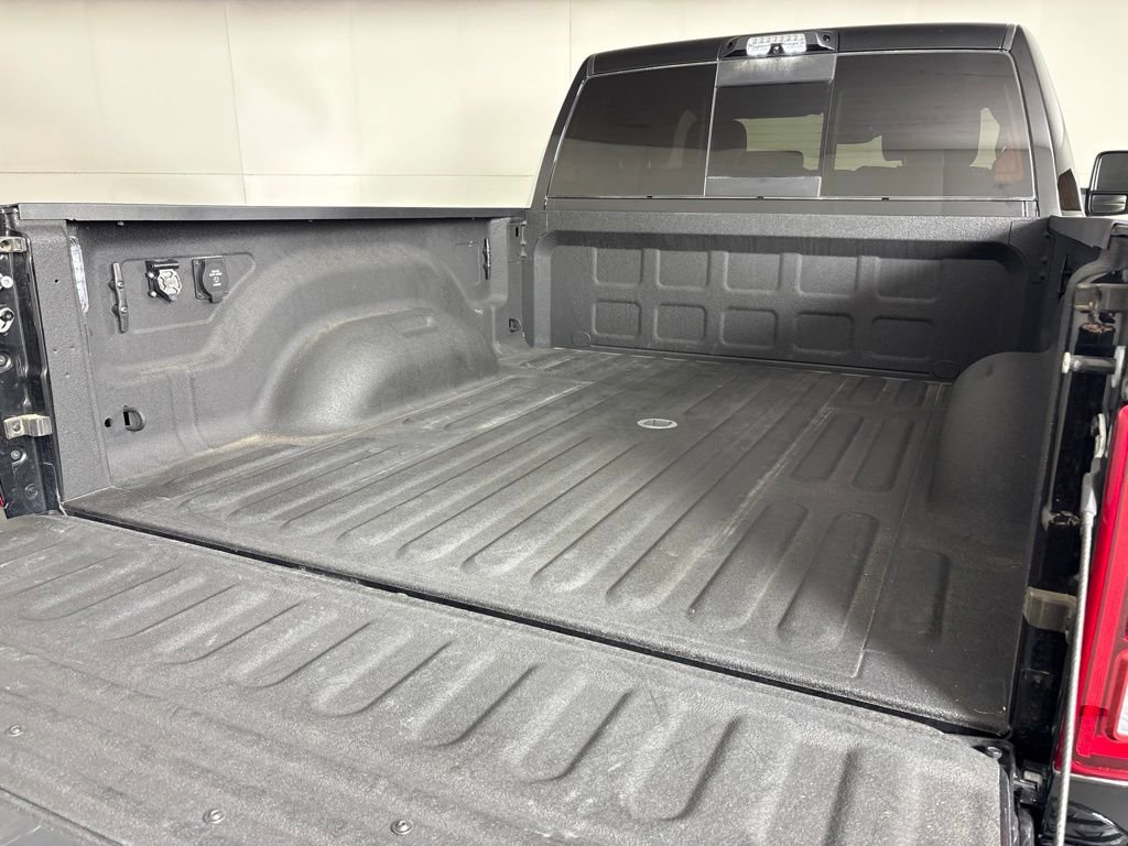Used 2025 RAM 2500 Laramie w/ Towing Technology Group AWD/4WD image 16
