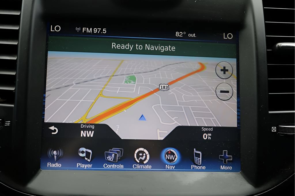 Used 2014 Chrysler 300 S RWD image 25
