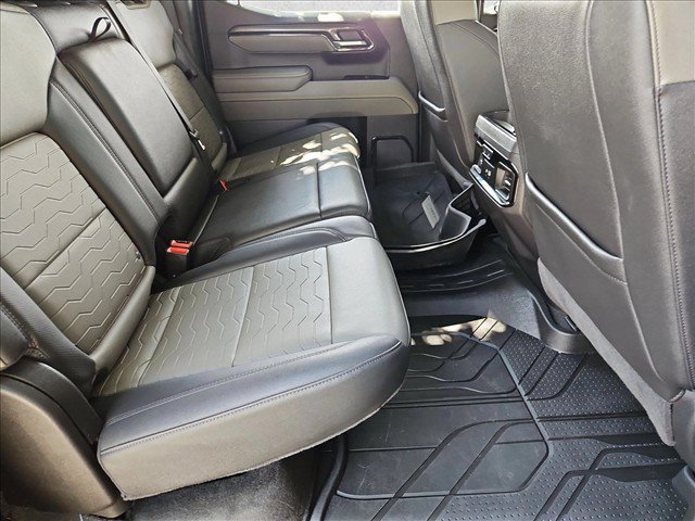 Used 2025 Chevrolet Silverado 1500 ZR2 w/ Technology Package AWD/4WD image 20