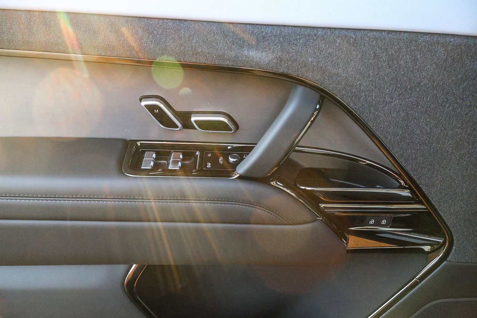 New 2026 Land Rover Range Rover Sport Dynamic SE image 33