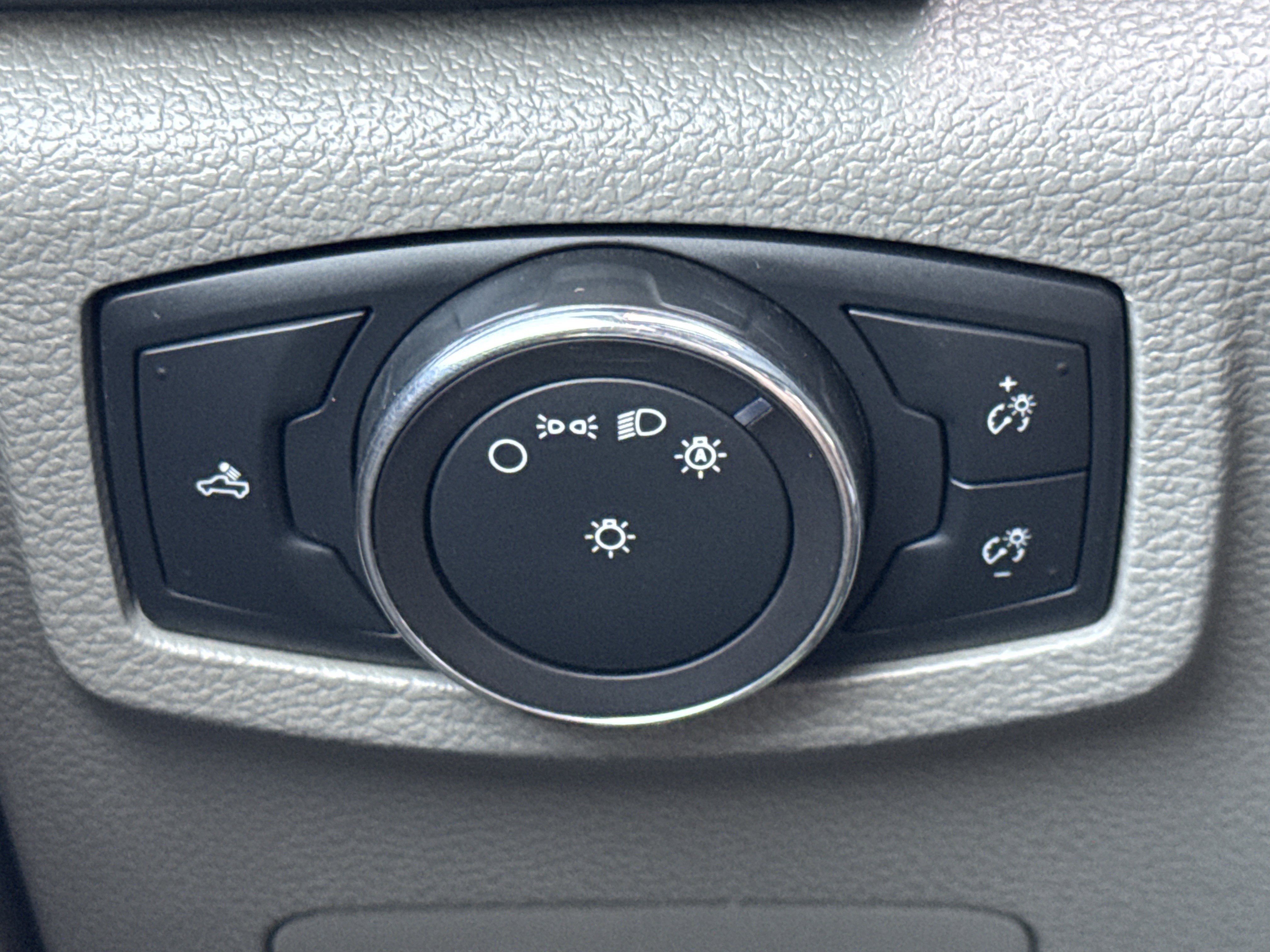 Used 2019 Ford F250 XL w/ XL Value Package image 19