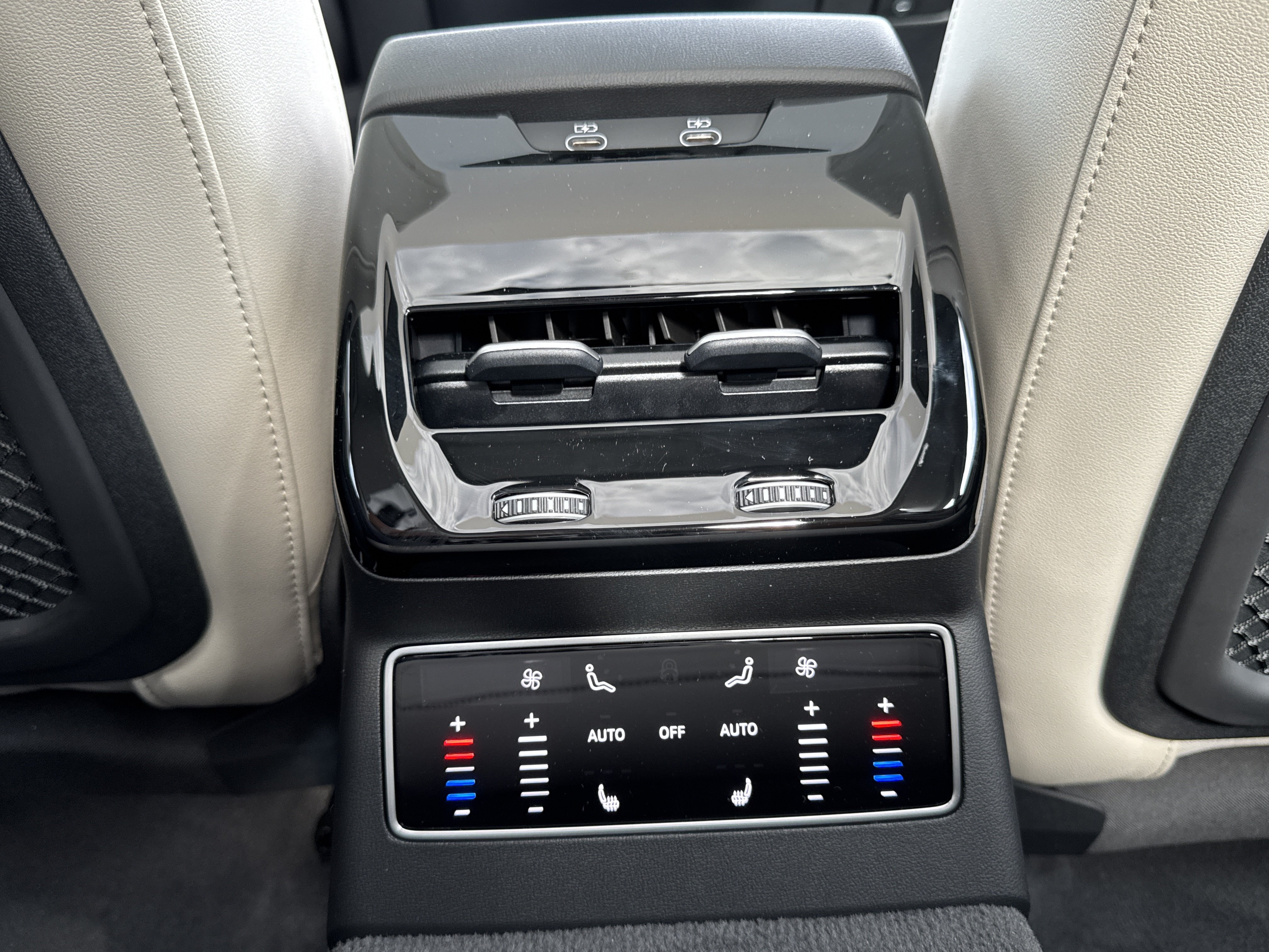 New 2026 Audi A6 Premium Plus AWD/4WD image 14